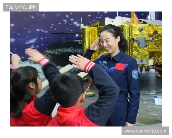 羽毛球场上的追梦旅程：杨秀英的奋斗与成长故事