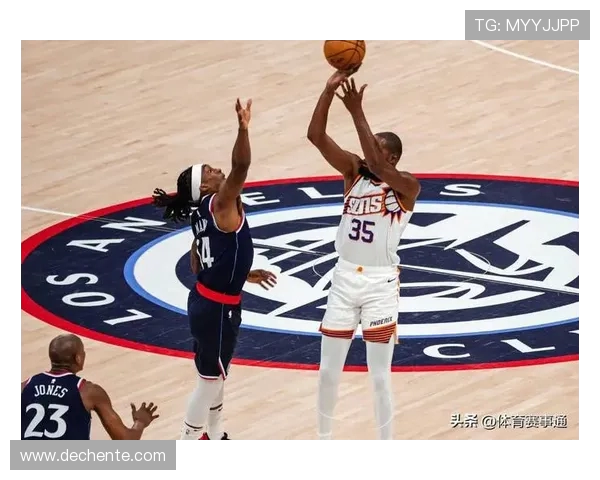 加内特在2004年对阵国王的精彩表现数据分析与回顾