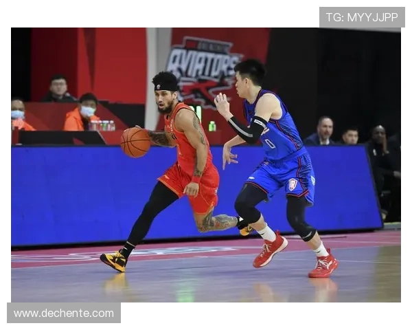 广东男篮与同曦队精彩对决直播全程回顾与分析