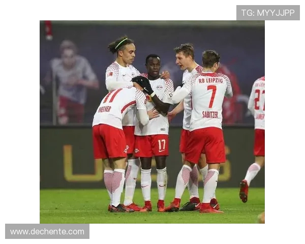 曼联与莱比锡红牛精彩对决回放全程回顾与分析