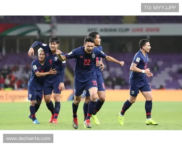 澳大利亚与泰国足球赛首发阵容分析及战术解读