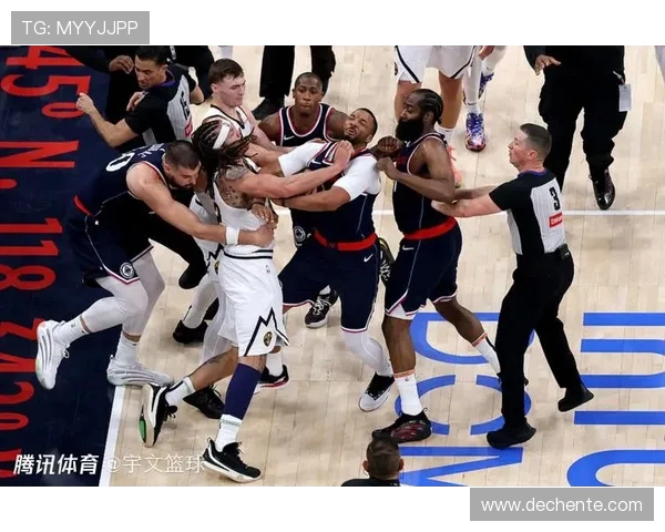 雷霆与灰熊季后赛精彩对决全场录像回顾与分析