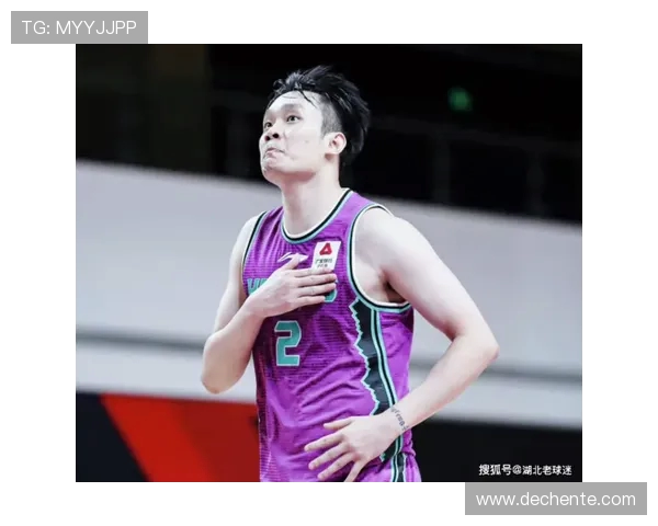 广州篮球队以75分领跑大满贯积分榜展现强劲实力